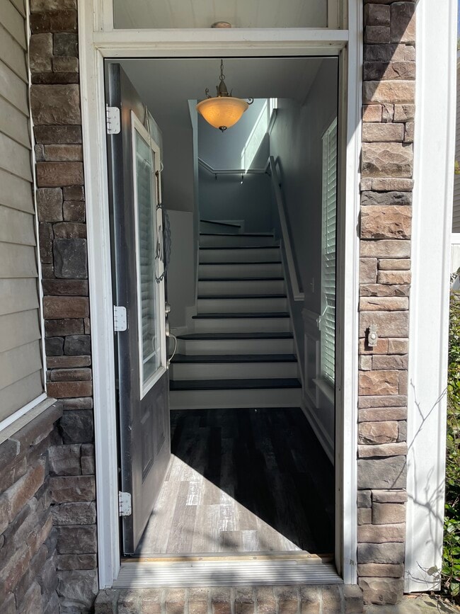 property at 320 Summer Hill Way