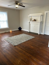 927 S Jackson St in Salisbury, NC - Foto de edificio - Building Photo