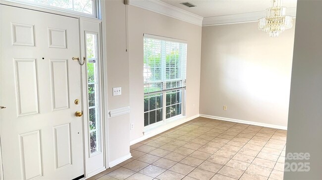 8620 Grey Squirrel Ct in Charlotte, NC - Building Photo - Building Photo