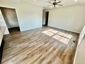 12841 Halle Dr in Evansville, IN - Building Photo - Building Photo