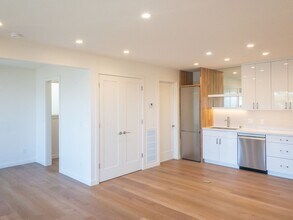 10A 2nd St in Sausalito, CA - Building Photo - Building Photo