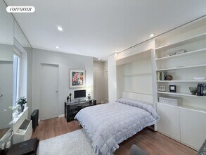 424 E 57th St in New York, NY - Building Photo - Building Photo