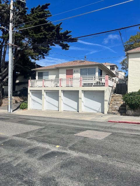 property at 715 Cass St