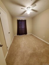 3836 Perry Hill Ct, Unit 310 in Montgomery, AL - Building Photo - Building Photo