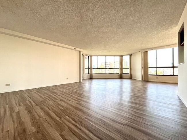 property at 1040 Lunalilo St