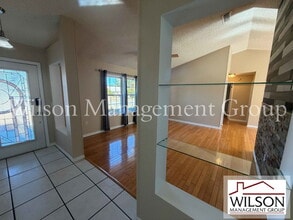 1366 Valhalla St in Deltona, FL - Building Photo - Building Photo