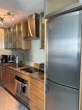 1255 Collins Ave in Miami Beach, FL - Building Photo - Building Photo
