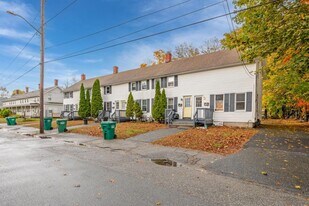 14-24 C St in Northbridge, MA - Building Photo