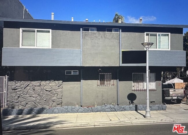 property at 4115 W Century Blvd