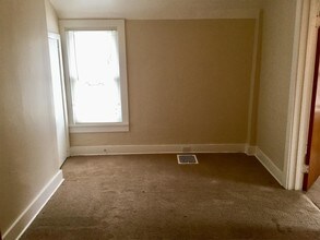 709 Ann St-Unit -A-3 in Mishawaka, IN - Building Photo - Building Photo