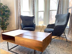 283 Union St, Unit 283 Union St. #2 in Bangor, ME - Foto de edificio - Building Photo