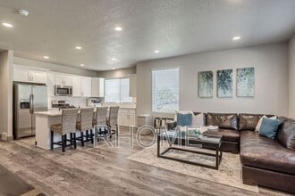 1641 Bills Bylow Ln in Riverton, UT - Building Photo - Building Photo