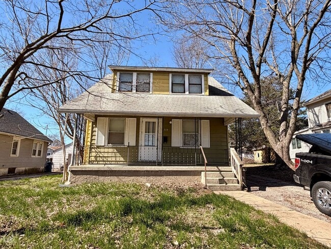 property at 210 N Ash Ave