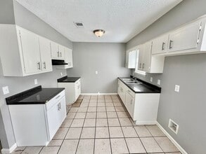 5168 Corkwood Dr in Memphis, TN - Building Photo - Building Photo