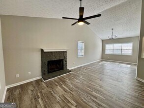 275 Thorn Brook Cir in Bethlehem, GA - Building Photo - Building Photo