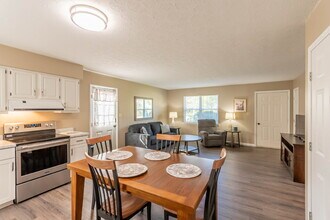 118 E Acres Ave in Waverly, TN - Building Photo - Building Photo