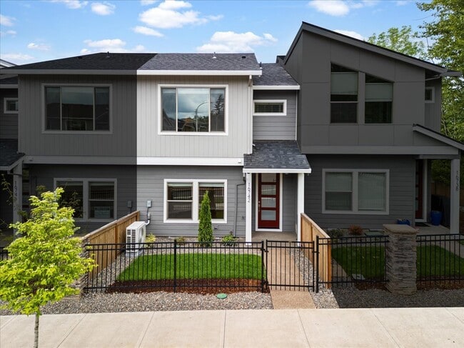 property at 16742 SE Scouters Mountain Rd
