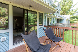 Forest Park Apartment Town Homes in Farmington, CT - Building Photo - Interior Photo