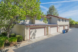 6800 Jarvis Ave in Newark, CA - Building Photo - Building Photo