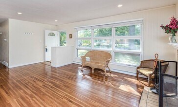 322 Crown Point in Columbia, MO - Building Photo - Building Photo