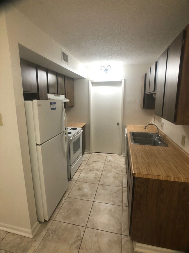 809 Fox Run Ave in Lafayette, LA - Building Photo - Building Photo