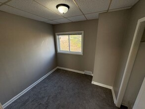 2312 W 10th St in Duluth, MN - Building Photo - Building Photo