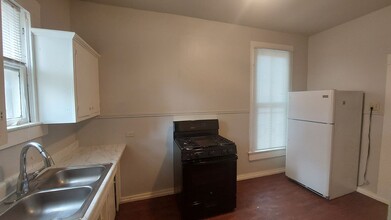 816 E Carson St, Unit 816 in San Antonio, TX - Building Photo - Building Photo