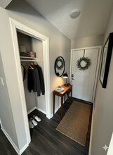 6800 Bryonwood Dr in Austin, TX - Building Photo - Building Photo