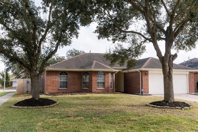 property at 6510 Larissa Cir