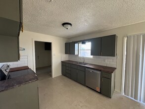 913 N 19th St in Copperas Cove, TX - Building Photo - Building Photo