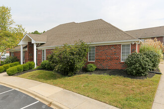 Austin Park Verde in Fairdale, KY - Foto de edificio - Building Photo