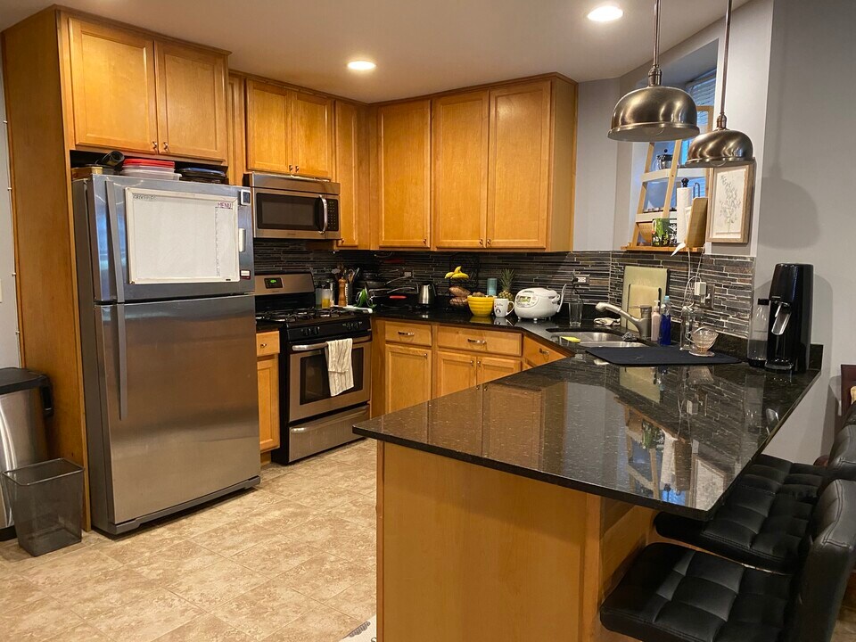 3014 W Palmer, Unit Garden in Chicago, IL - Building Photo