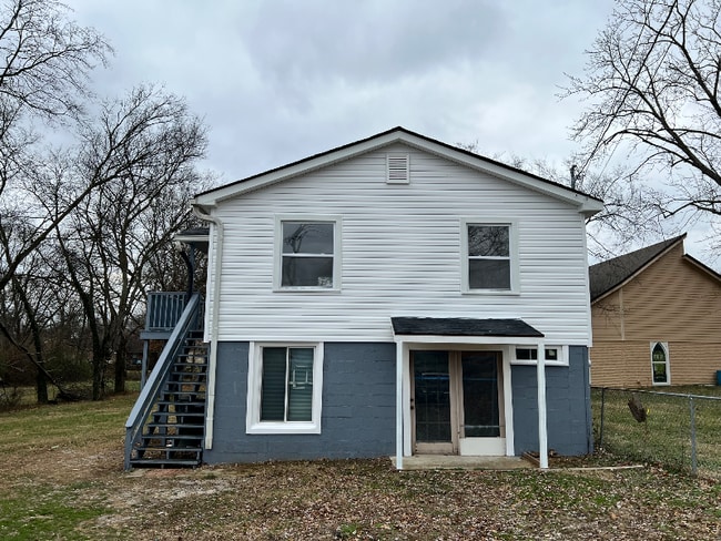 711 W Eastland Ave in Gallatin, TN - Building Photo - Building Photo