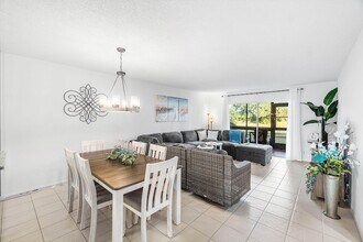 7321 Amberly Ln, Unit 108 in Delray Beach, FL - Building Photo - Building Photo