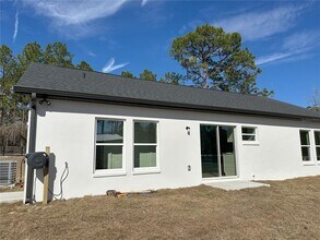 11670 SE 55th Ln in Morriston, FL - Building Photo - Building Photo