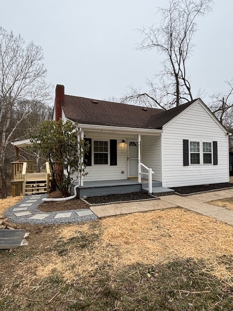 property at 6 Red Oak Dr