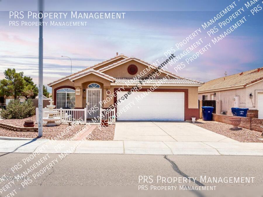 1943 E San Tan St in Chandler, AZ - Building Photo