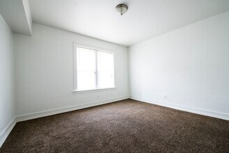 7701 S May Chicago, IL 60620 in Chicago, IL - Building Photo - Building Photo