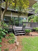 4225 Burns Heritage Trail in Roswell, GA - Building Photo