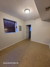 1423 S Drake Ave in Chicago, IL - Building Photo - Building Photo