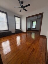 86 Mechanic St, Unit 86 Unit A in New Haven, CT - Foto de edificio - Building Photo