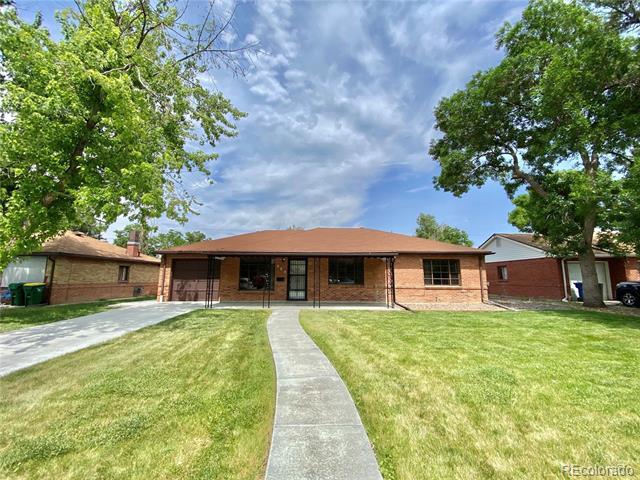 property at 884 Troy St