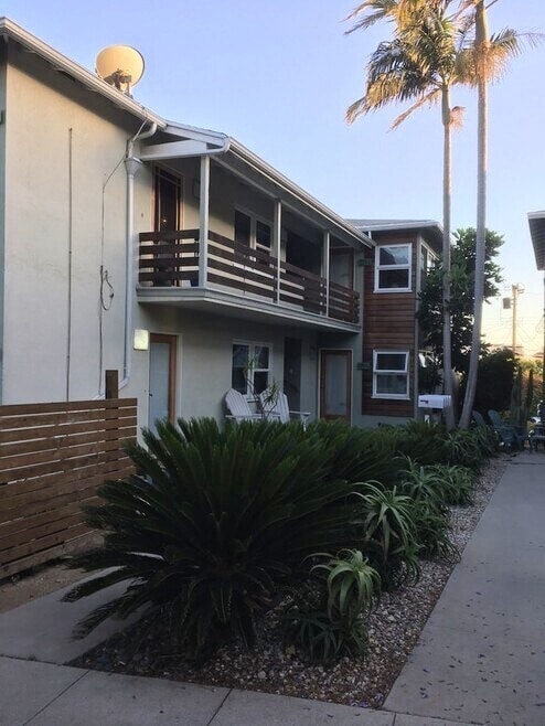229 3rd Avenue, Unit 229