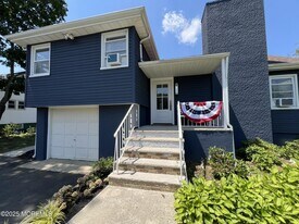 370 MacArthur Ave in Long Branch, NJ - Building Photo