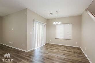 7608 Tiffany Lamp Ct in Las Vegas, NV - Foto de edificio - Building Photo