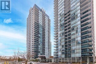 88 Park Lawn Rd in Toronto, ON - Building Photo