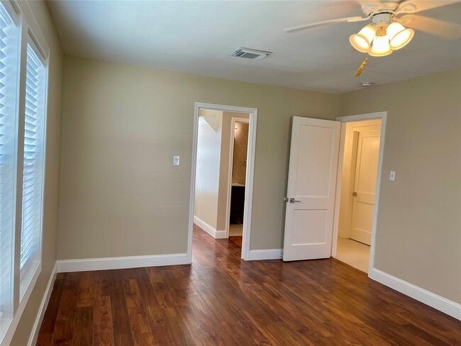 1635 Chippendale Rd