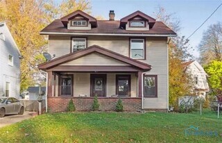 4349 Burnham Ave in Toledo, OH - Building Photo