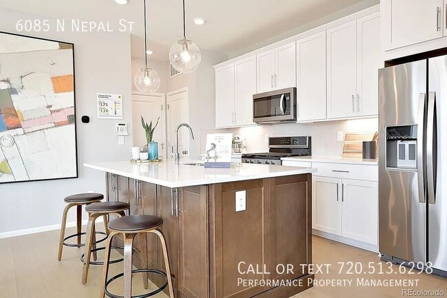 6085 N Nepal St in Aurora, CO - Building Photo - Building Photo