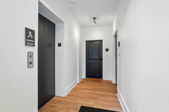 2133 Southend Dr in Charlotte, NC - Building Photo - Building Photo